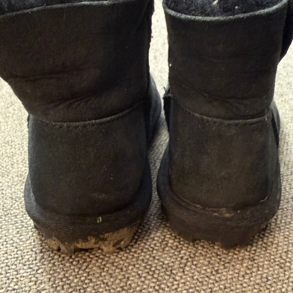 12T Suede and wool Fur-Lined Boots - Picture 3 of 9